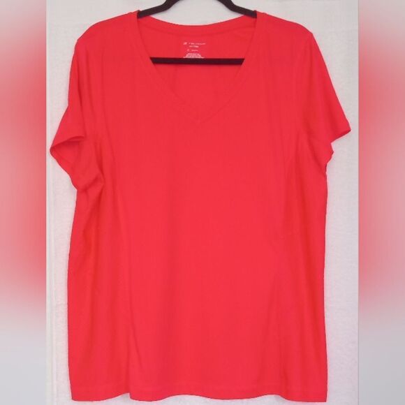 TEK GEAR WOMEN'S PLUS SIZE TOP - Picture 1 of 3